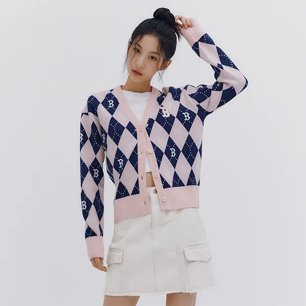 Áo Cardigan Nữ MLB Argyle Monogram Crop Boston Red Sox 3FKCM0134-43PKL Màu Hồng