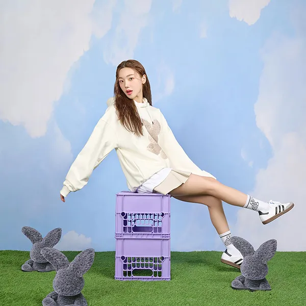 Áo Hoodie Acmé De La Vie ADLV Fuzzy Rabbit Màu Kem