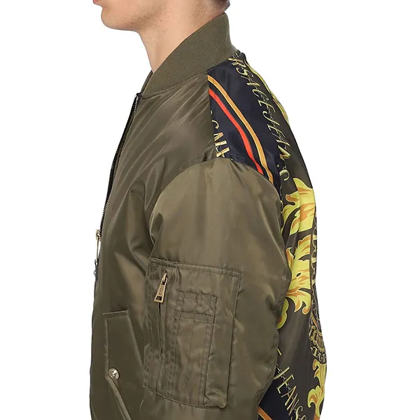 Áo Khoác Nam Versace Jeans Couture 75GASD07 Màu Xanh Olive Size 46