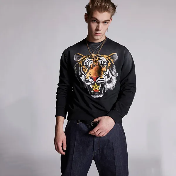 Áo Nỉ Sweater Nam Dsquared2 Tiger Mike S71GU0486 S25030 Màu Đen Size M