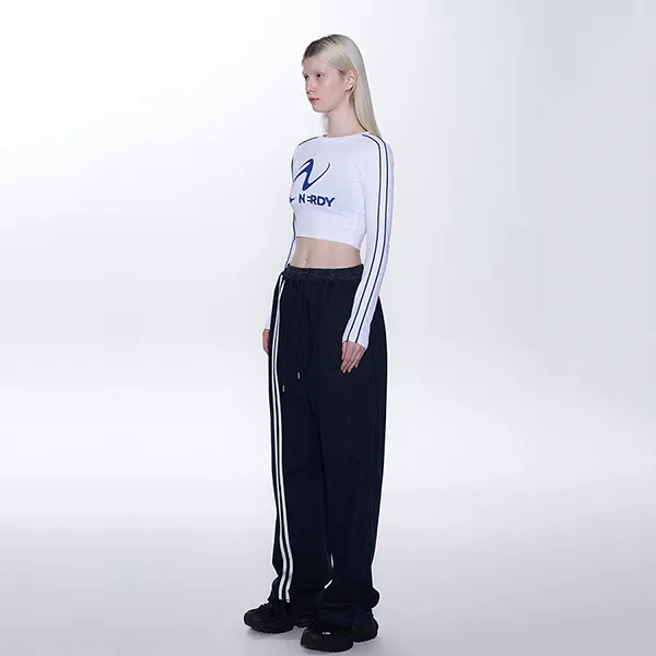 Áo Thun Nữ Nerdy Tshirt Crop Top Màu Trắng