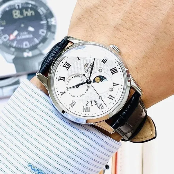 Đồng Hồ Nam Orient Sun Moon Gen 3 Watch RA-AK0008S10B Màu Đen