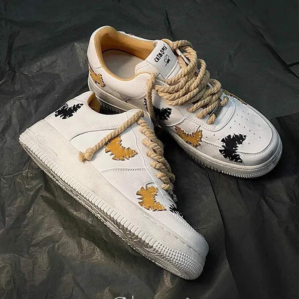 Giày Sneaker Cat & Sofa Air Force 1 Black And Orange AC150 Màu Trắng