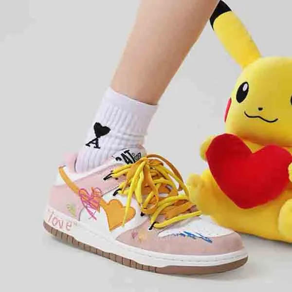 Giày Sneaker Unisex Cat & Sofa Dunk Love Yellow AC270 Phối Màu - 1