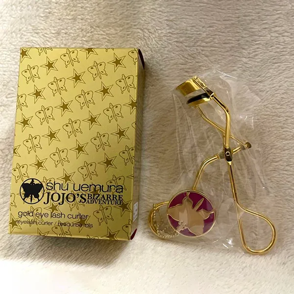 Kẹp Mi Shu Uemura Jojo's Bizarre Adventure Gold Eye Lash Curler Màu Vàng - Trang điểm - Vua Hàng Hiệu