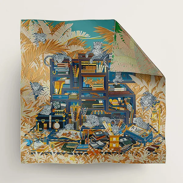 Khăn Hermès Les Douze Leopards Double Face Scarf 90 Bleu / Beige / Jaune Màu Xanh Be