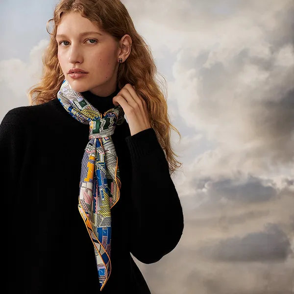 Khăn Hermès Pantin City scarf 90 Bleu Cobalt / Vert / Jaune Phối Màu - Thời trang - Vua Hàng Hiệu