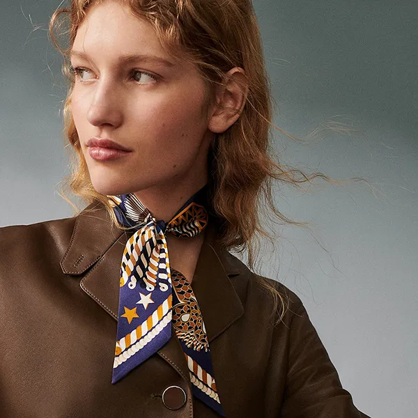 Khăn Nữ Hermès Epaulettes de Gala Twilly Marine / Gold / Blanc Phối Màu