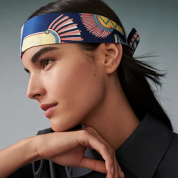 Khăn Nữ Hermès Epaulettes de Gala Twilly Marine / Jaune Pâle / Myosotis Phối Màu Xanh - Thời trang - Vua Hàng Hiệu