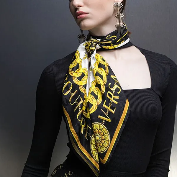 Khăn Nữ Versace Jeans Couture Logo-Print Silk Scarf 75HA7H10ZG202 Phối Màu - Thời trang - Vua Hàng Hiệu
