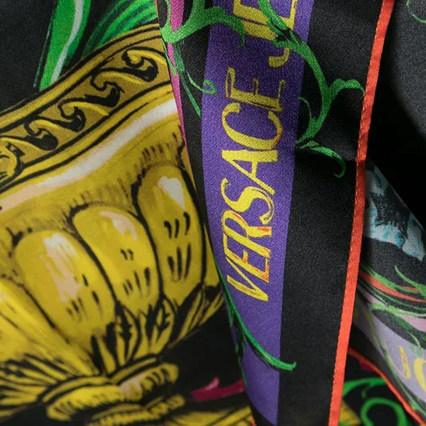 Khăn Nữ Versace Jeans Couture Logo Print Detail Scarf 74HA7H02ZG152M09 Màu Đen