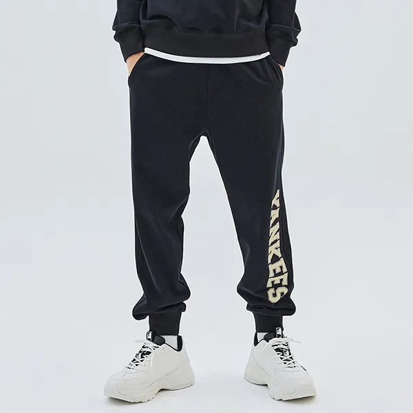 Quần Jogger MLB Varsity Logo New York Yankees 3APTV0134-50BKS Màu Đen