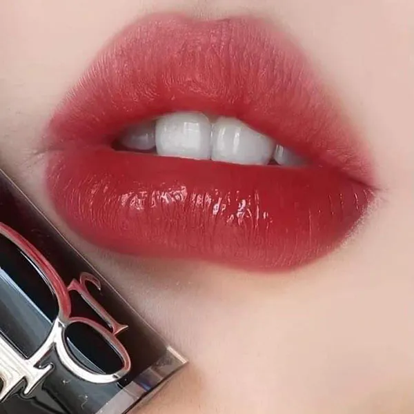 Son Dior Addict Hydrating Shine Lipstick 922 Wildior Màu Đỏ Mận - 5