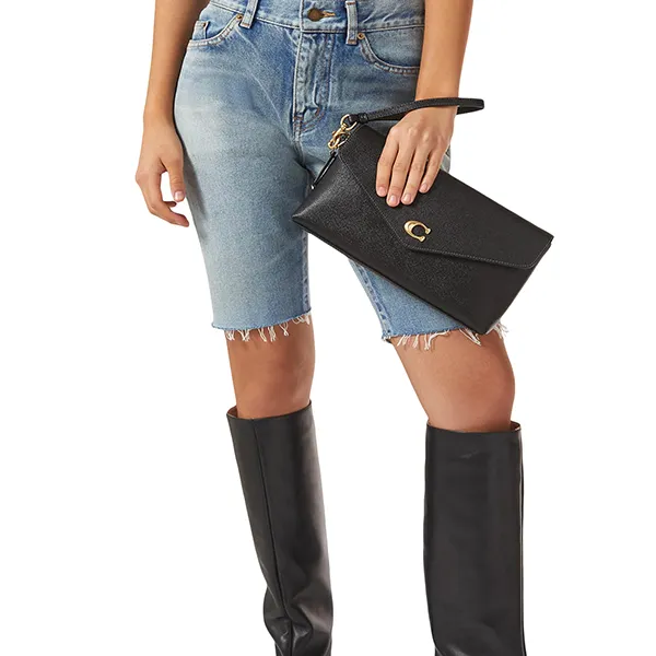 Túi Cầm Tay Nữ Coach Wyn Wristlet Clutch In Crossgrain Leather Màu Đen