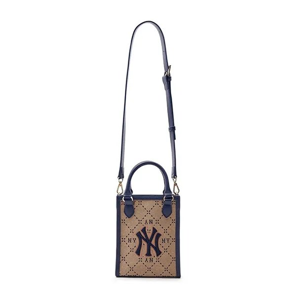 Túi Đeo Chéo MLB Classic Monogram Jacquard New York Yankees Bag 7ACRMD93N-50BGS Màu Beige