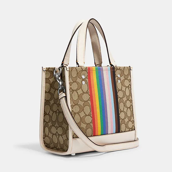 Túi Đeo Chéo Nữ Coach Dempsey Tote 22 In Signature Jacquard Màu Khaki