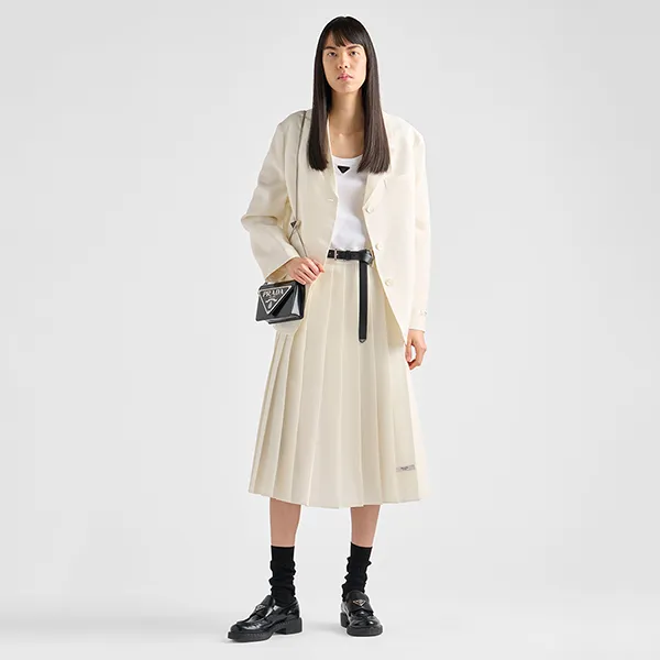 Túi Đeo Chéo Nữ Prada Brushed Leather Shoulder Bag Màu Đen