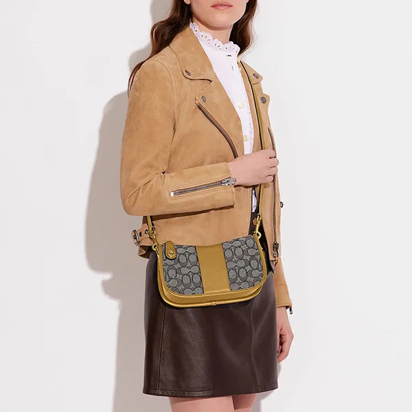 Túi Đeo Vai Coach Nữ Swinger In Signature Jacquard Oak Flax Bag CD678 Màu Vàng - Túi xách - Vua Hàng Hiệu