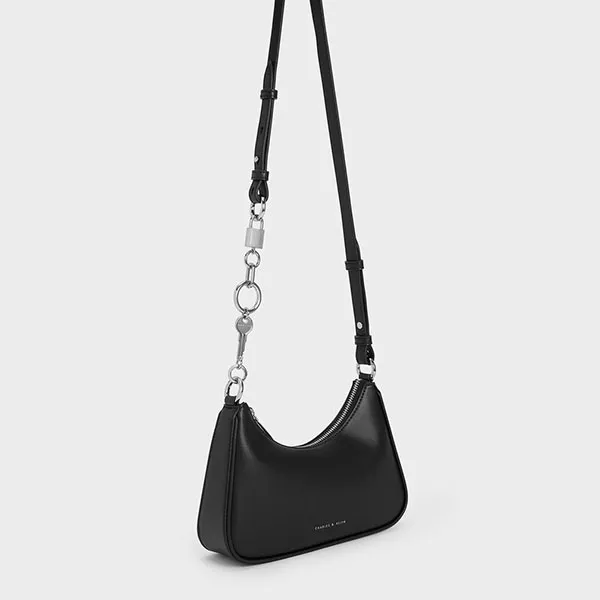 Túi Đeo Vai Nữ Charles & Keith CNK Lock & Key Chain Handle Trapeze Bag 20271269 Màu Đen