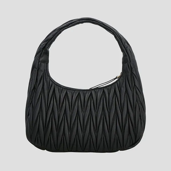Túi Đeo Vai Nữ Miu Miu Black Leather With Gold Logo 5BC108VOOYN88 F0002 Màu Đen - Túi xách - Vua Hàng Hiệu