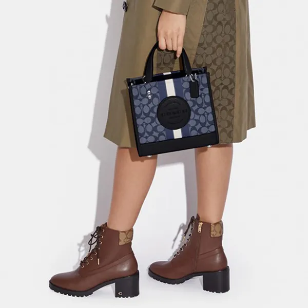 Túi Tote Coach 22 In Signature Jacquard With Stripe And Coach Patch Màu Xanh Navy - Túi xách - Vua Hàng Hiệu