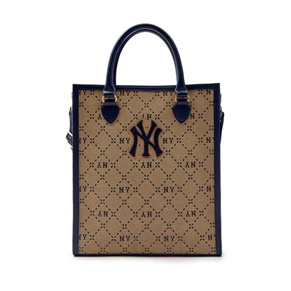 Túi Tote Nữ MLB Monogram New York Yankees ACRMDA3N-50BGS Màu Be Xanh