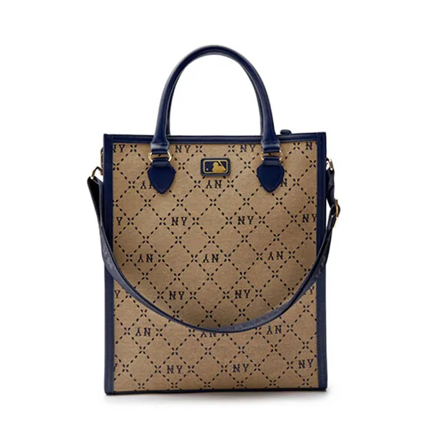Túi Tote Nữ MLB Monogram New York Yankees ACRMDA3N-50BGS Màu Be Xanh
