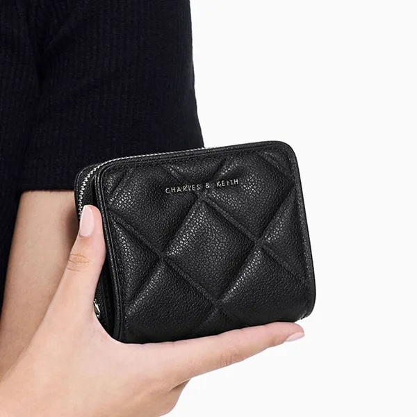 Ví Nữ Charles & Keith CNK Anwen Quilted Short Wallet Noir 10701345 Màu Đen