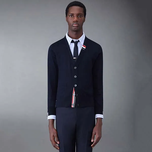 Áo Cardigan Nam Thom Browne Merino Wool V-neck MKC489AY1014415 Màu Xanh Navy