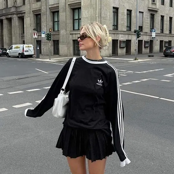 Áo Dài Tay Adidas Adicolor Classics 3-Stripes Long Sleeve Tee IA4877 Màu Đen - Thời trang - Vua Hàng Hiệu