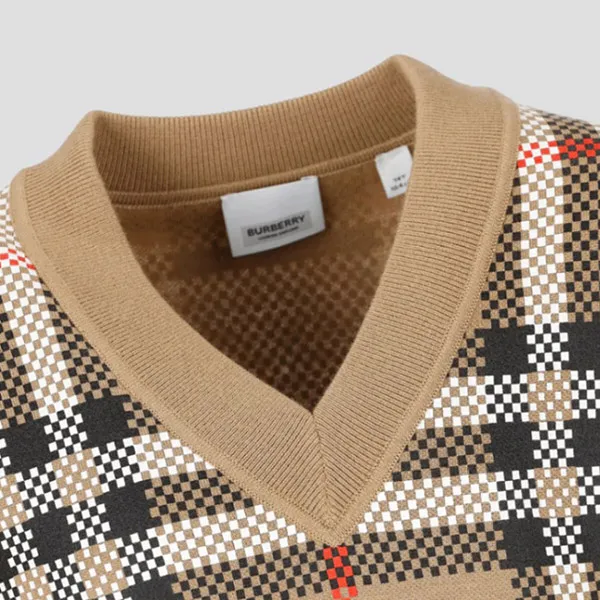 Áo Len Nữ Burberry Wool Vintage Check 8068391 A7028 Phối Màu
