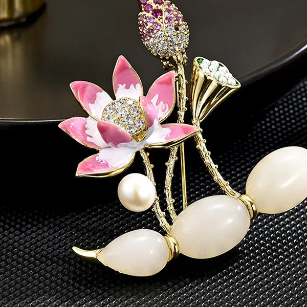 Cài Áo Meri Sen Hồng Thanh Khiết BR648 Màu Hồng