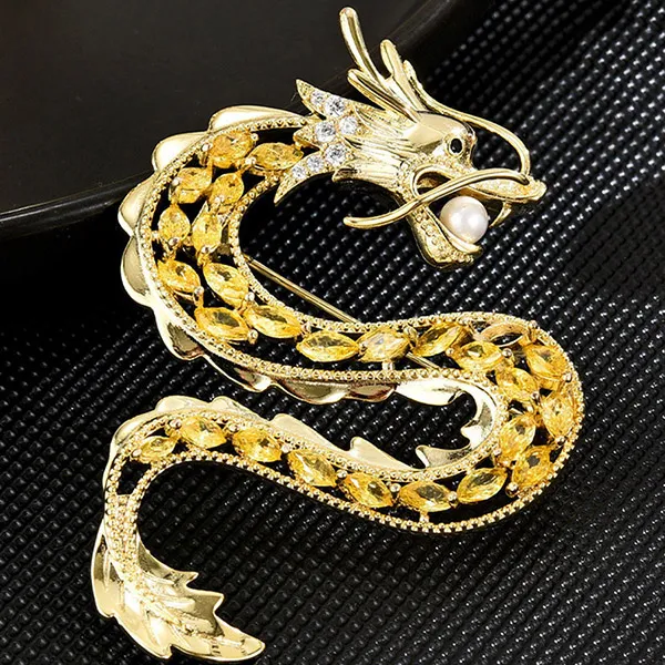 Cài Áo Nữ Meri Rồng Ngậm Ngọc BR647 Màu Vàng