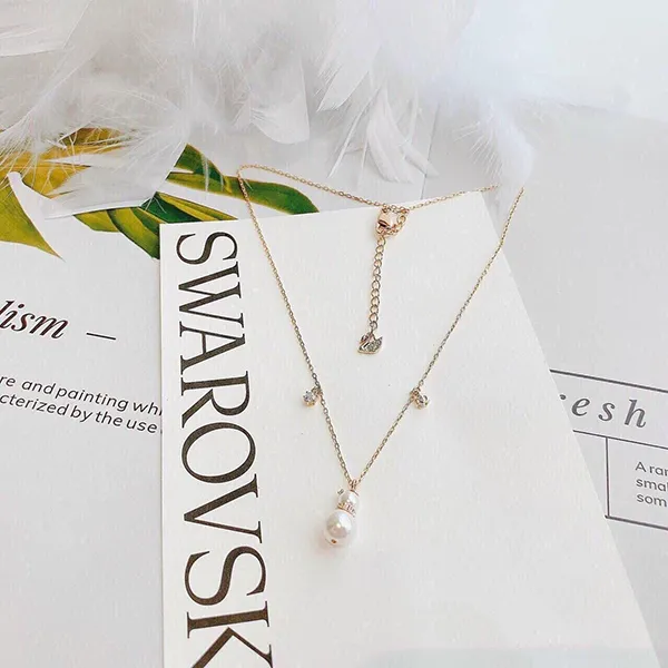 Dây Chuyền Nữ Swarovski Little Snowman White Gold Plating Pendant Necklace 5528916 Màu Vàng