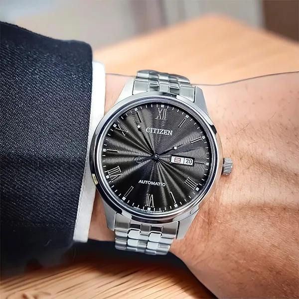 Đồng Hồ Nam Citizen Automatic NH7501-85H Màu Bạc Đen