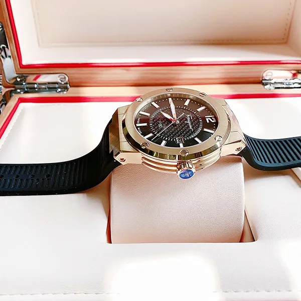 Đồng Hồ Nam Salvatore Ferragamo F-80 SFHY01922 Màu Vàng Đen