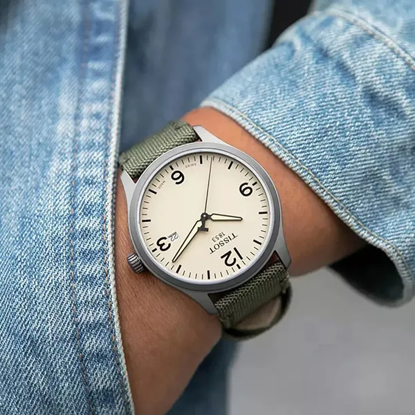 Đồng Hồ Nam Tissot Gent XL Quartz Beige Dial Olive Green Fabric Watch T116.410.37.267.00 Màu Xanh Olive - Đồng hồ - Vua Hàng Hiệu