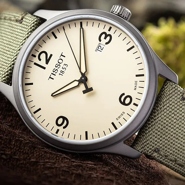 Đồng Hồ Nam Tissot Gent XL Quartz Beige Dial Olive Green Fabric Watch T116.410.37.267.00 Màu Xanh Olive - Đồng hồ - Vua Hàng Hiệu