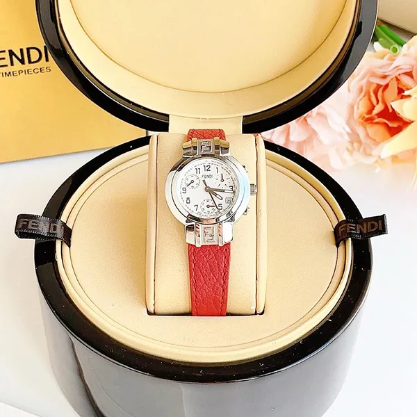 Đồng Hồ Nữ Fendi watch 4500L Chronograph Màu Bạc Đỏ