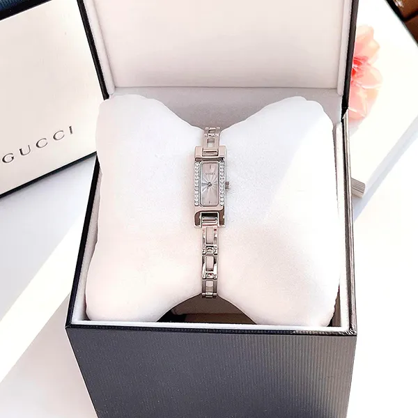 Đồng Hồ Nữ Gucci 3900L Serri Màu Bạc