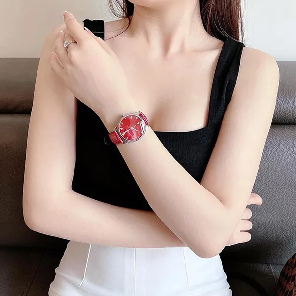 Đồng Hồ Nữ Gucci G-Timeless Red Mop Dial Red Leather YA126584 Màu Đỏ