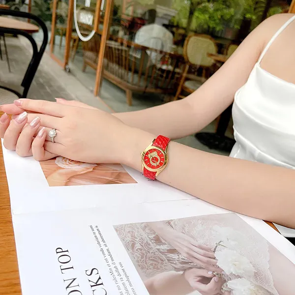 Đồng Hồ Nữ Salvatore Ferragamo Lirica Watch 33mm FG4070014 Màu Đỏ - Đồng hồ - Vua Hàng Hiệu