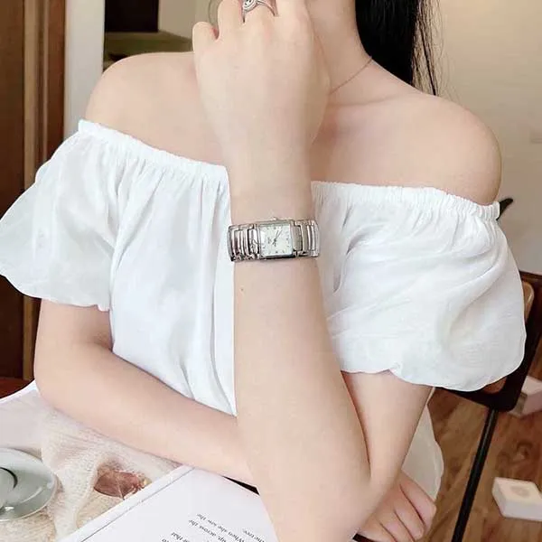 Đồng Hồ Nữ Tissot T051.310.11.116.00 Màu Bạc