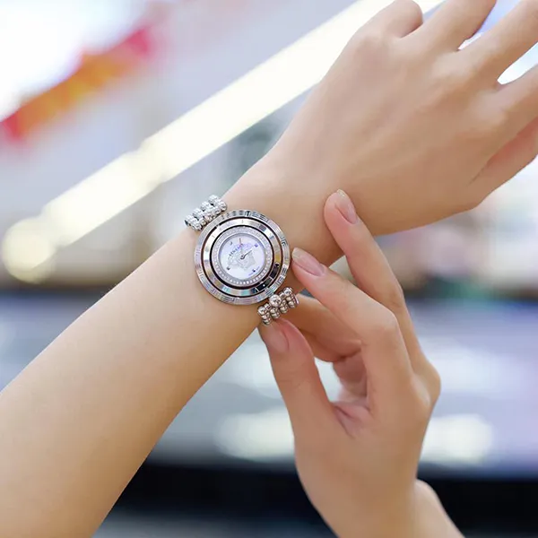 Đồng Hồ Nữ Versace Eon Diamond Watch 39mm VQT070015 Màu Bạc - Đồng hồ - Vua Hàng Hiệu