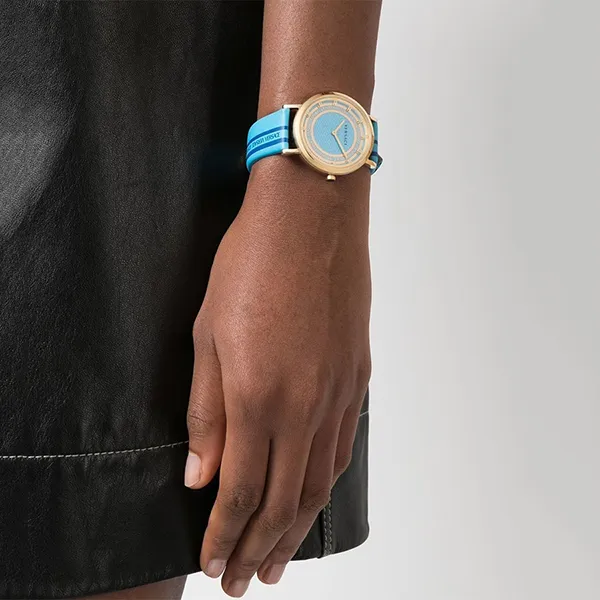 Đồng Hồ Nữ Versace New Generation Quartz Watch VE3M00222 Màu Xanh Blue - Đồng hồ - Vua Hàng Hiệu