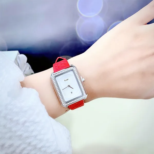 Đồng Hồ Nữ X-Cer Silver White Red Leather Watch B0626 Màu Đỏ