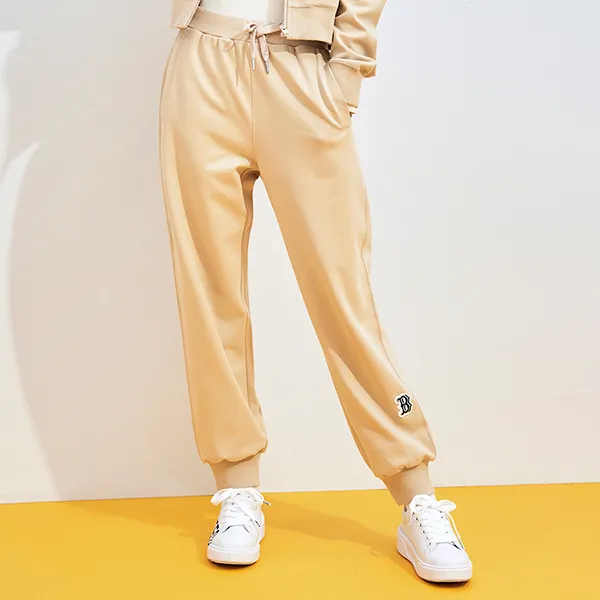 Quần Jogger Nữ MLB logo Boston Red Sox 3FPTB0431-43SAL Màu Kem