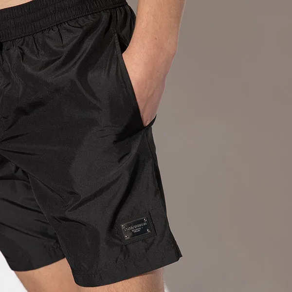 Quần Short Nam Dolce & Gabbana D&G Black Logo Plaque M4E45T/ONO06N0000 Màu Đen