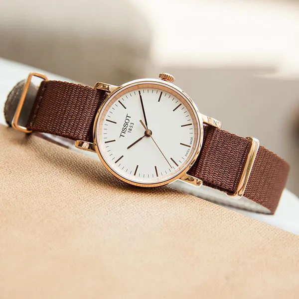Đồng Hồ Tissot Everytime White Dial Ladies Watch T109.210.37.031.00 - Đồng hồ - Vua Hàng Hiệu