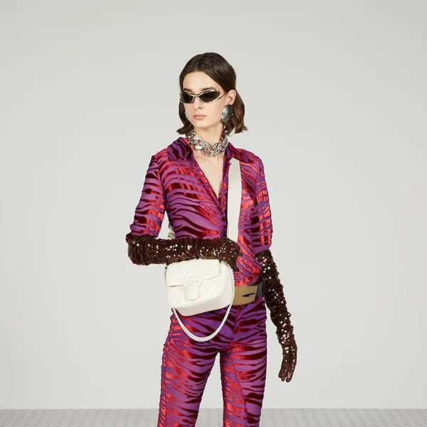 Túi Đeo Chéo Nữ Gucci GG Marmont Matelassé Mini Shoulder Bag Màu Trắng